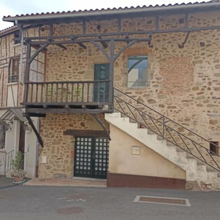 Le Coustalou Hotel Livinhac-le-Haut Luaran gambar