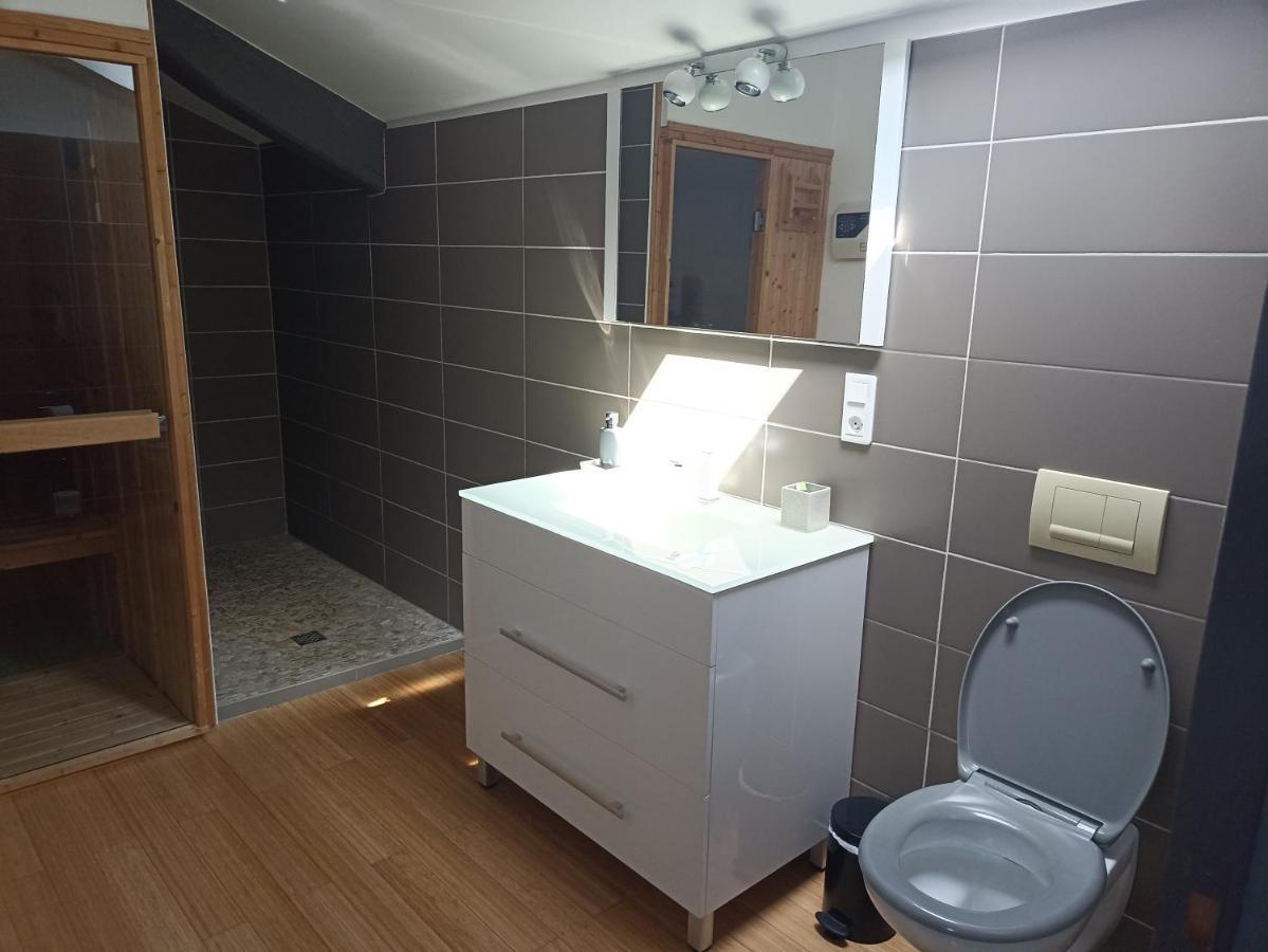 Le Coustalou Hotel Livinhac-le-Haut Luaran gambar