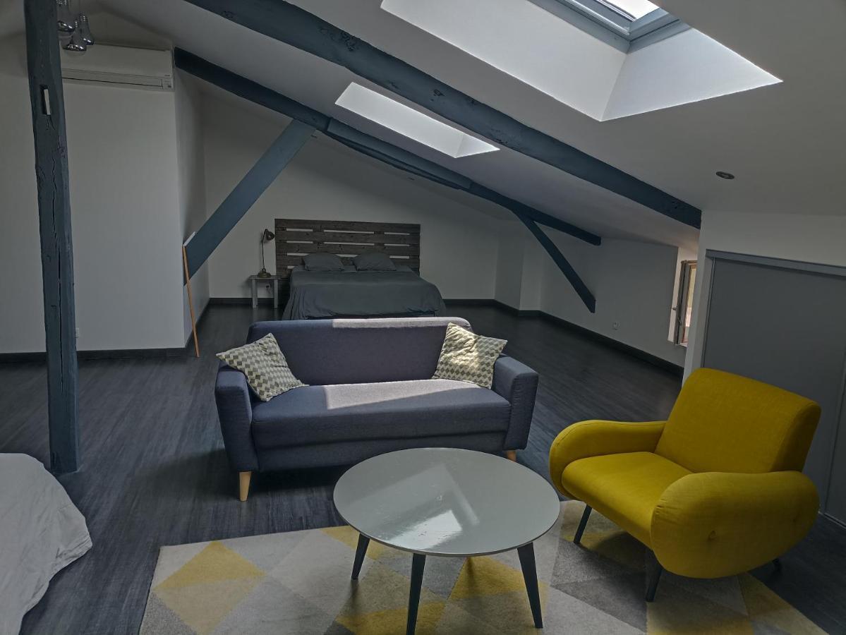 Le Coustalou Hotel Livinhac-le-Haut Luaran gambar